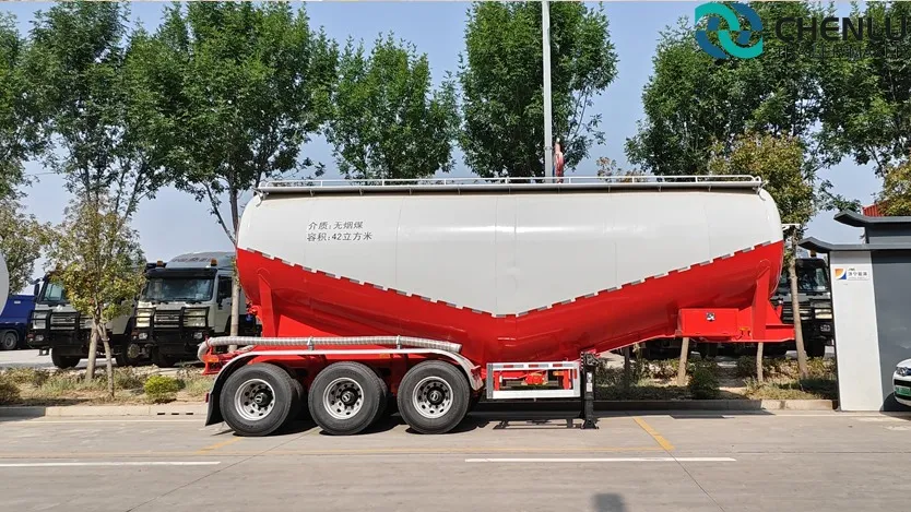 3 Axle Bulk Cement Tanker Traile